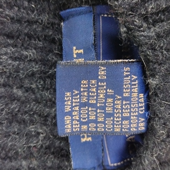 Davis & Squire Hand Knit Shetland Wool Black Crew Neck Cable Knit Sweater - Picture 7 of 11